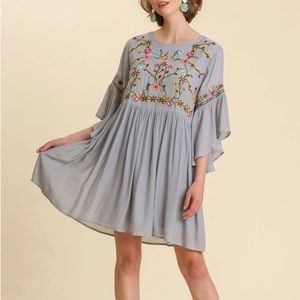 Umgee Light Grey Dress with Flower Embroidery